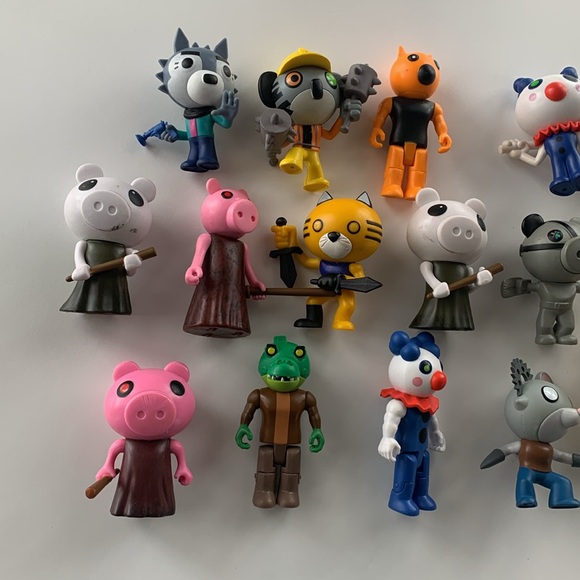 Roblox Piggy Toy Lot - Picture 4 of 4
